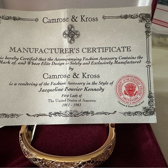 Camrose and Kross gold toned bangle - Picture 2 of 10